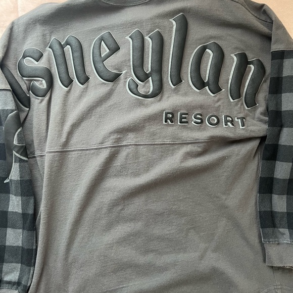 2021 Walt Disney World Gray Black Plaid Mickey Spirit Jersey - Picture 3 of 3